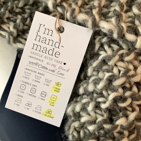 🧶Wool Blend Scarf Unisex Grey and White - Picture 7 of 8